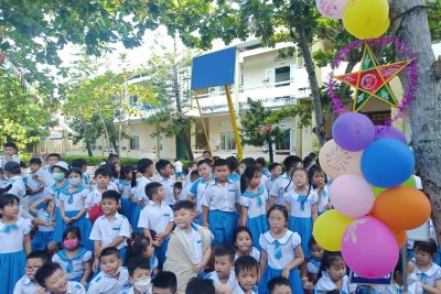 Trường Tiểu học Phổ An tổ chức tết Trung thu cho học sinh, năm học 2022-2023